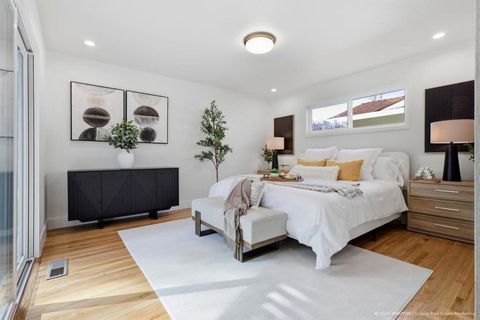 Tiny photo for 534 Flannery Street, Santa Clara, CA 95051 (MLS # ML82037530)