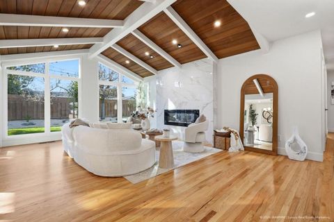 Tiny photo for 534 Flannery Street, Santa Clara, CA 95051 (MLS # ML82037530)