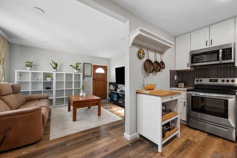 4921 Trojan Ave 6 San Diego CA 92115