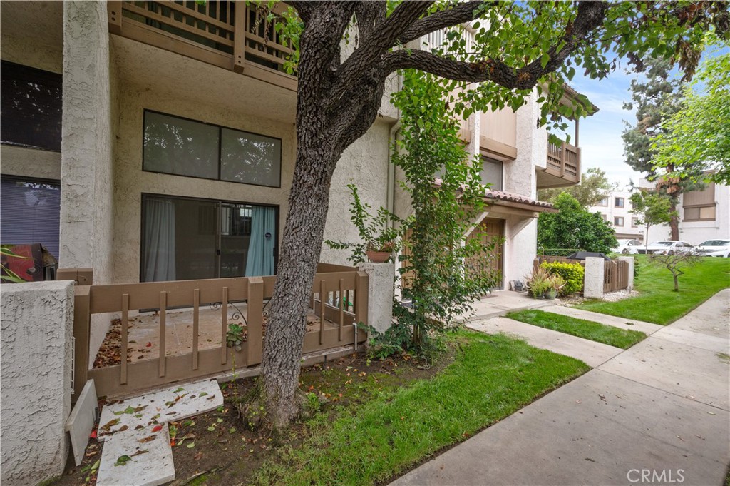 8535 Village Lane