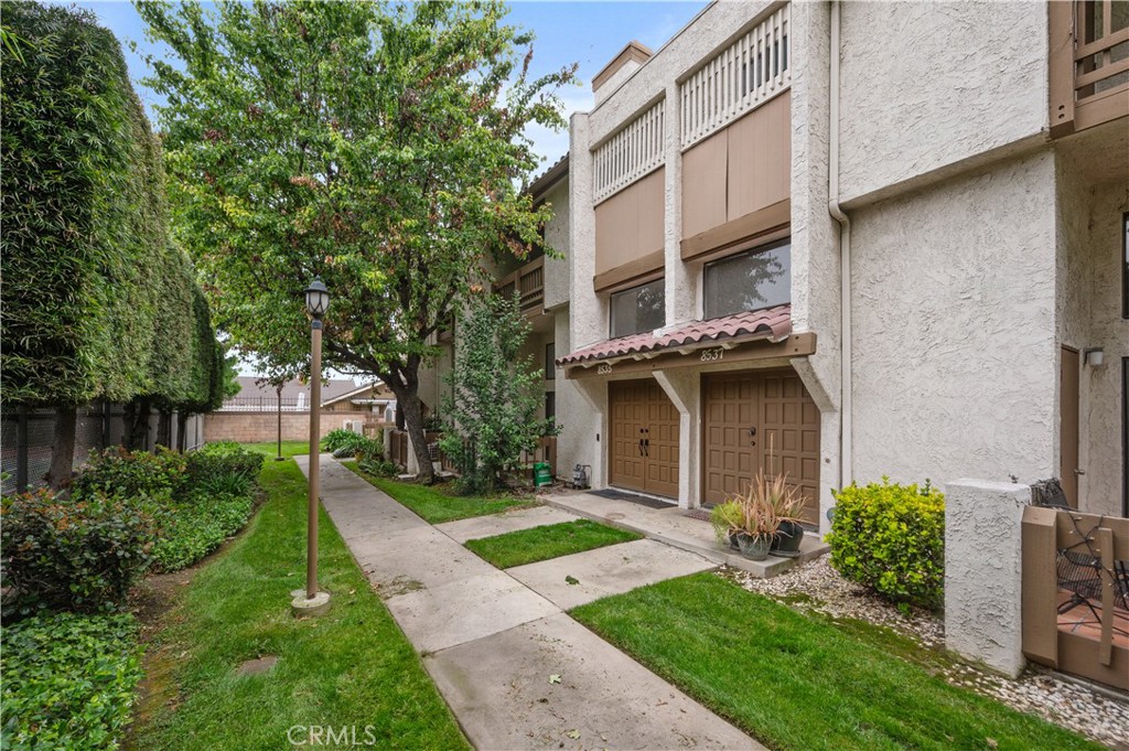 8535 Village Lane