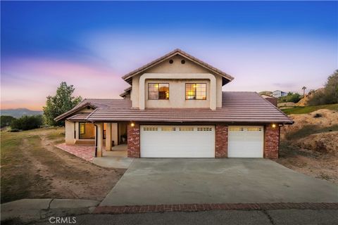 Photo of 31237 Silverset Rd, Acton, CA 93510 (MLS # SR26024704)