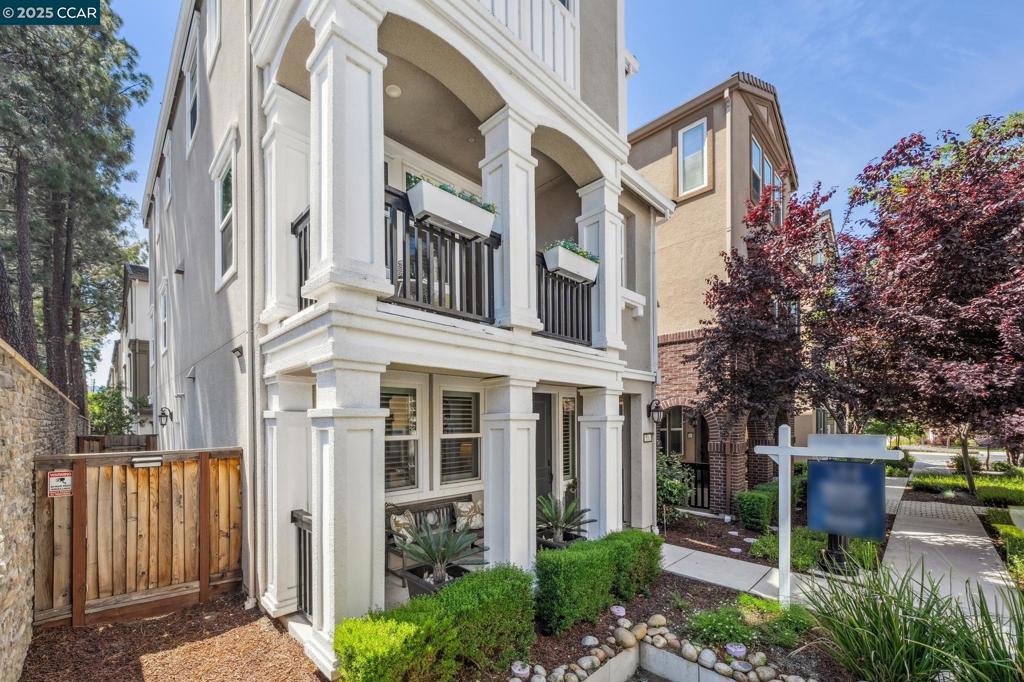 Gorgeous single-family home, 2200 sqft, built in 2019 with upper-tier finishes, perfect for an urban, turn-key, easy-lifestyle. 5-minute bike-ride to BART! Situated at the end of the path with no neighbor on other side and tucked away from freeway sounds. Potential for 4th Bedroom! Bedroom suite on 1st level with private bathroom & walk-in closet, ideal for guest or multi-generational living. Elegant chef's kitchen features an island/breakfast bar with waterfall Quartz counters, mosaic chevron backsplash, tons of cabinetry, and stain-less steel appliances. Large primary suite located on top floor, offers a huge walk-in closet and spa-like bathroom with a deep tub and large vanity w/ double-sinks. Living room, separate family room, and quaint balcony. Two-car, garage. Interior finishes include: Engineered hardwood, lush high-end carpeting, recessed lighting, tall baseboards, paneled doors, trims. Dual-paned windows, central HVAC, and tankless water heater. Close to downtown Pleasant Hill, Walnut Creek, parks, BART, freeways, restaurants, schools & more. Open Sat 12-2, Sun 1-3