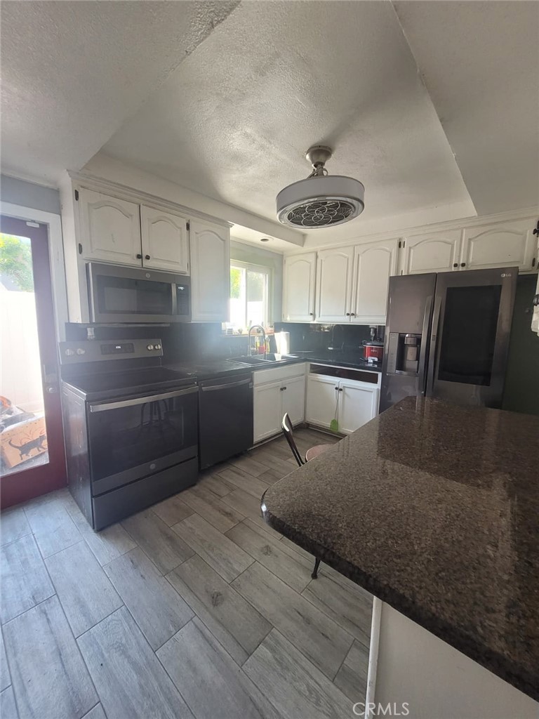 10415 Carlyle Ct