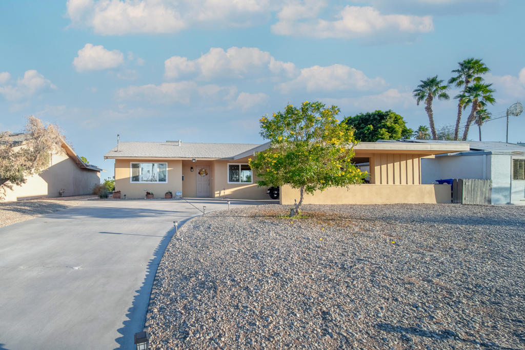 77265 California Drive