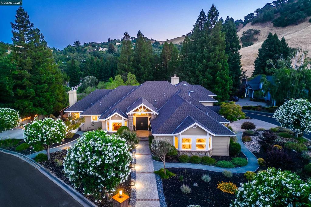 70 Ridgecrest Ct CT