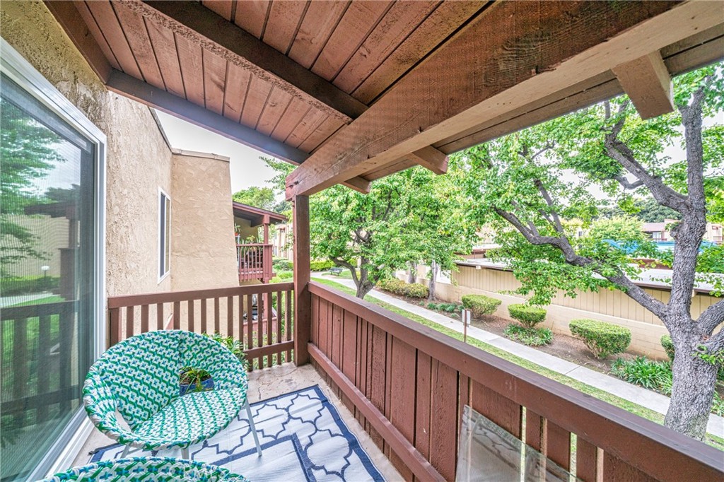 1000 W Macarthur Boulevard 100