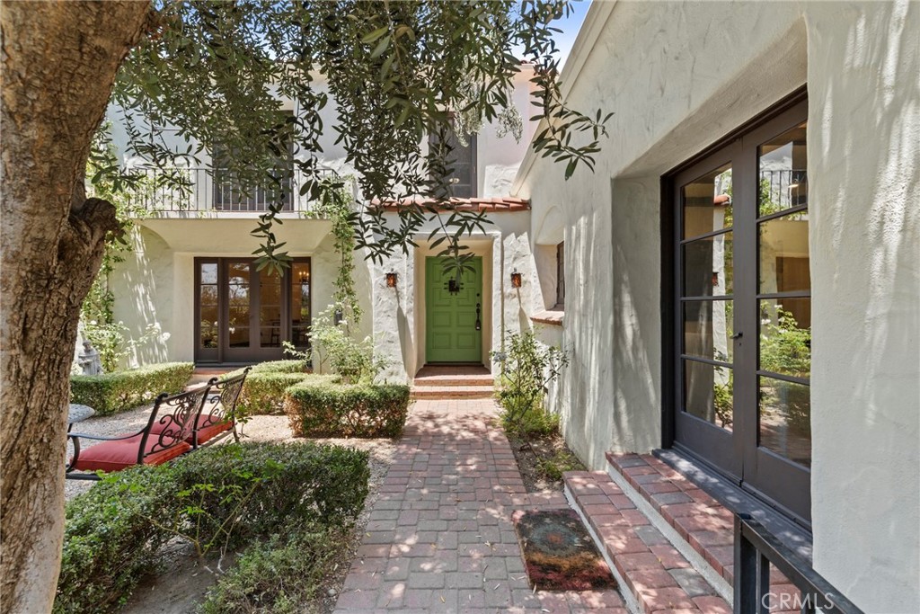 Properties 1 2297 Midlothian Drive