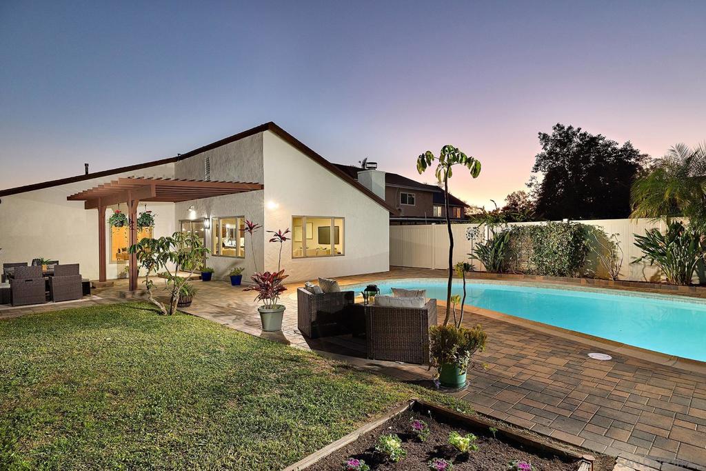 Mira Mesa - Residential