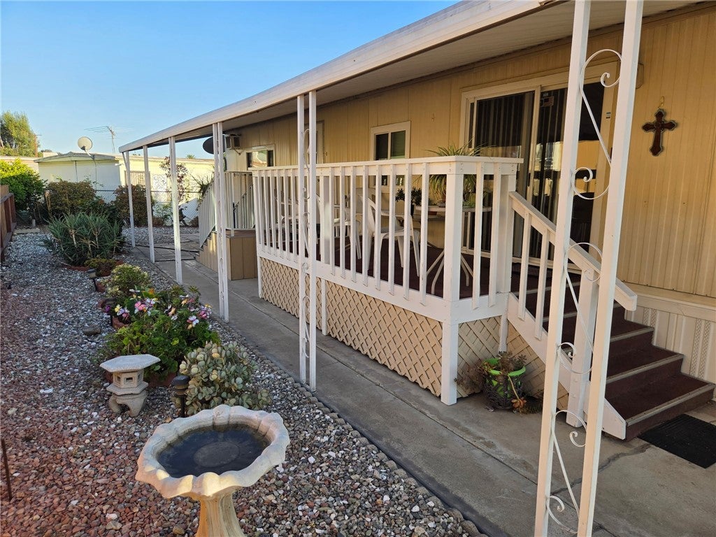 301 E Foothill Blvd 155