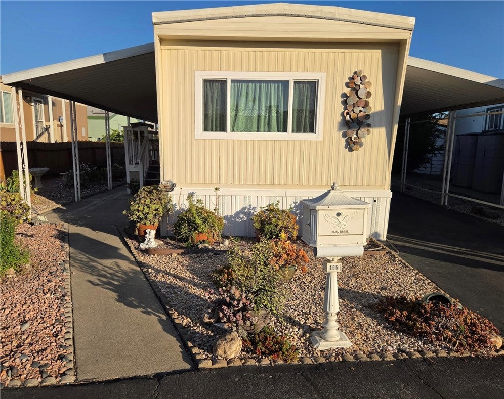 301 E Foothill Blvd 155