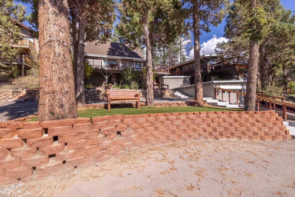 42948 Moonridge Road