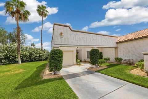 Photo of 157 Falls Court, Palm Desert, CA 92211 (MLS # 219153772DA)