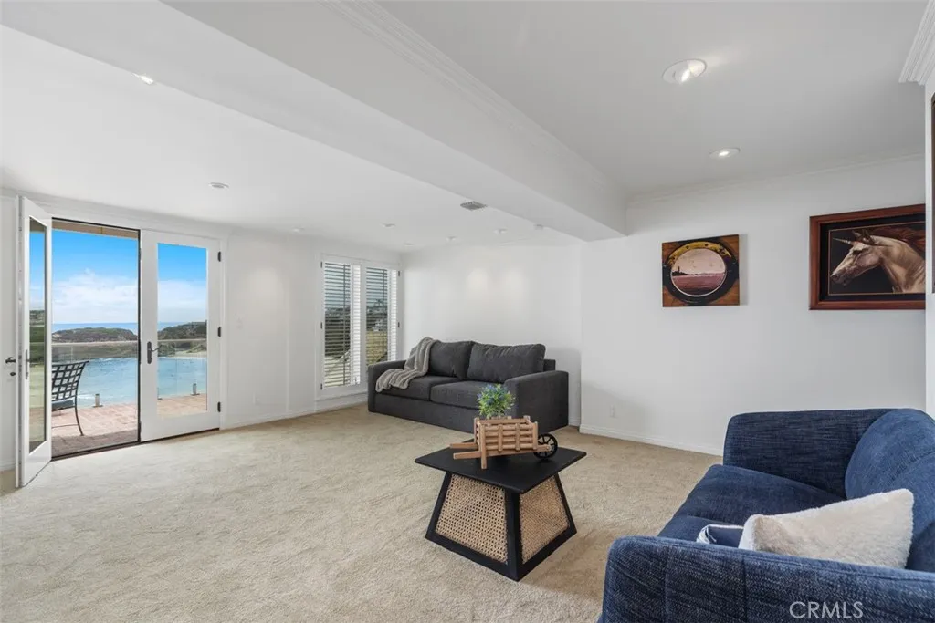 Laguna Beach, California 92651, United States, 3 Bedrooms Bedrooms, ,3 BathroomsBathrooms,Residential,Active,152045