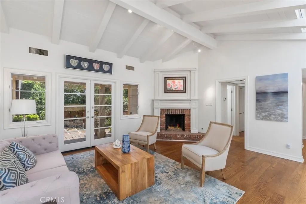 Laguna Beach, California 92651, United States, 3 Bedrooms Bedrooms, ,3 BathroomsBathrooms,Residential,Active,152045