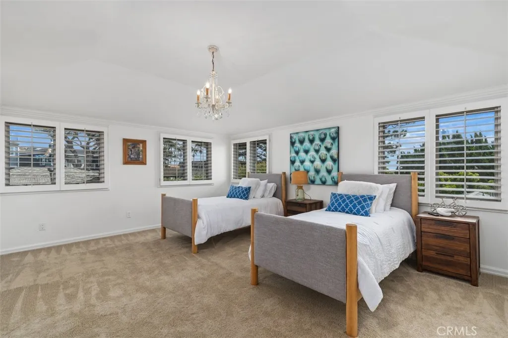 Laguna Beach, California 92651, United States, 3 Bedrooms Bedrooms, ,3 BathroomsBathrooms,Residential,Active,152045