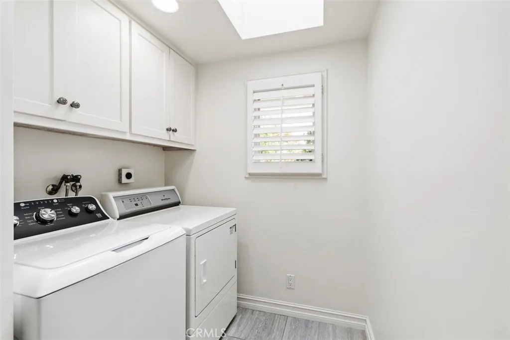 Laguna Beach, California 92651, United States, 3 Bedrooms Bedrooms, ,3 BathroomsBathrooms,Residential,Active,152045