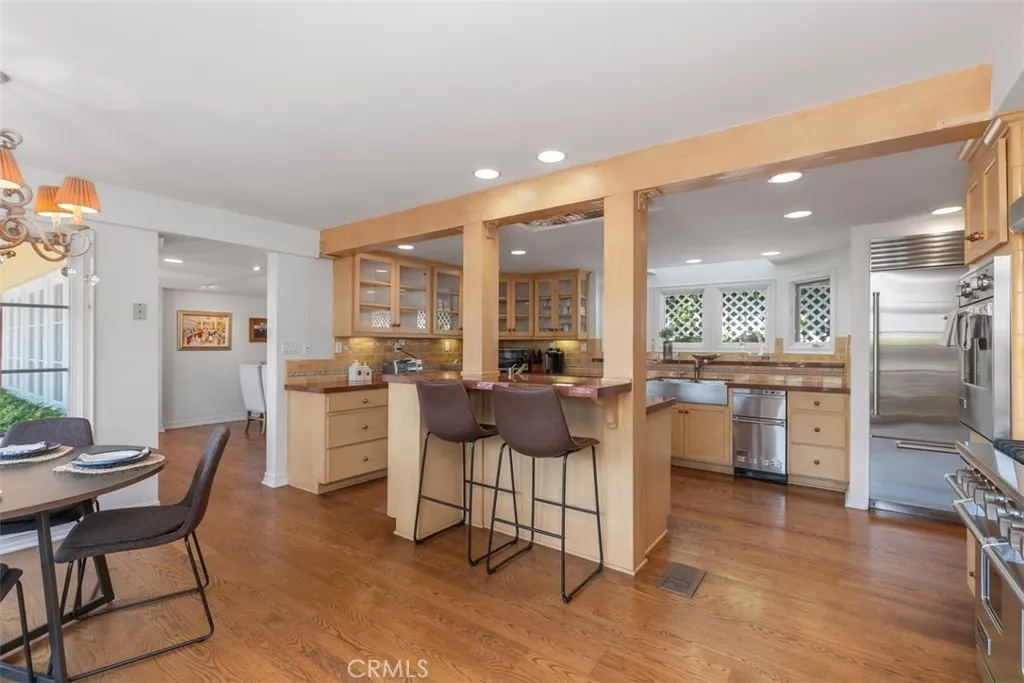 Laguna Beach, California 92651, United States, 3 Bedrooms Bedrooms, ,3 BathroomsBathrooms,Residential,Active,152045