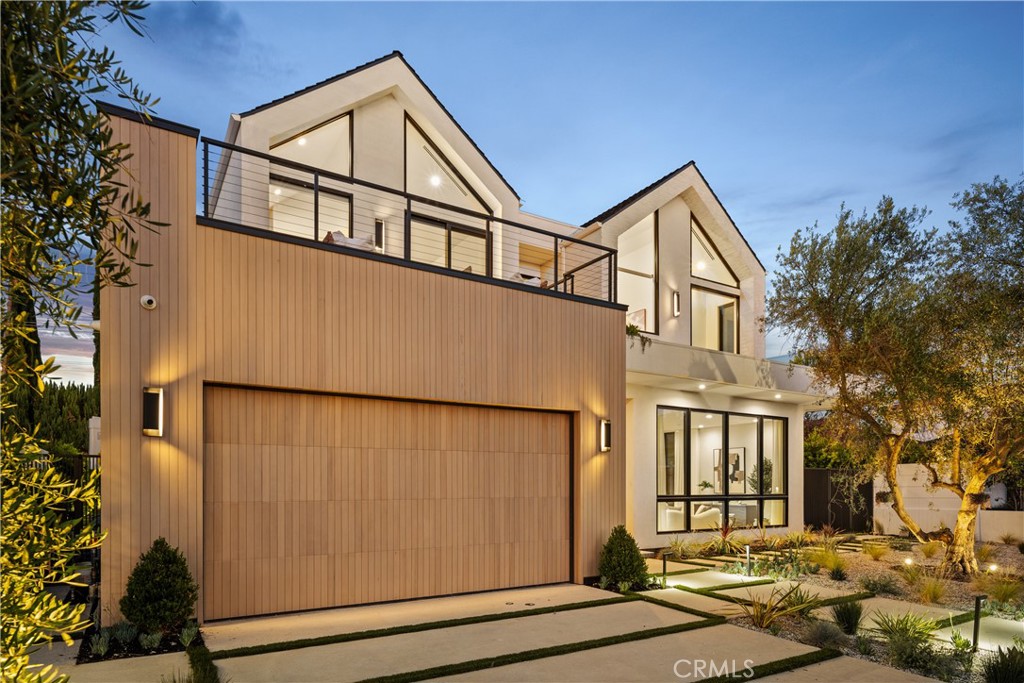 Properties 1 5004 S Enfield Avenue