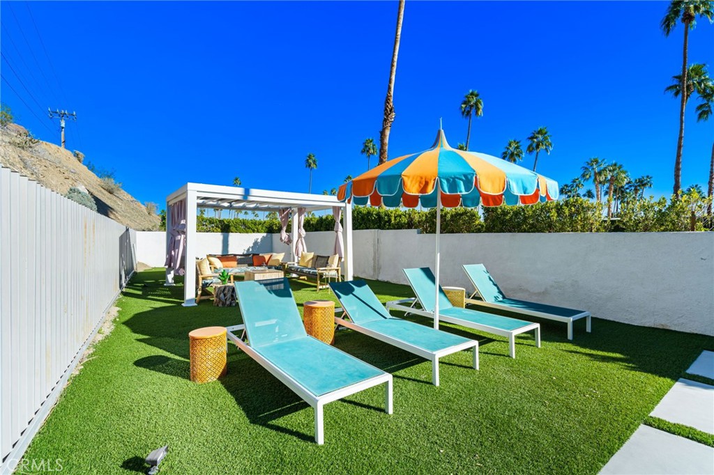 Indian Canyon Villas (33456) - Residential Income