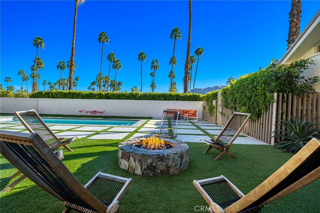 Indian Canyon Villas (33456) - Residential Income