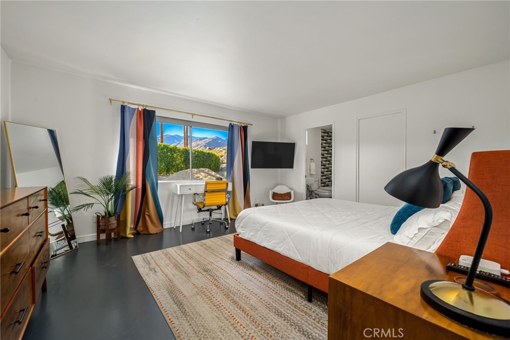 Indian Canyon Villas (33456) - Residential Income