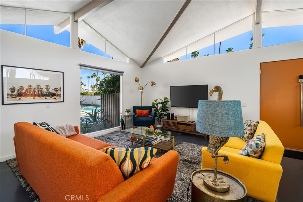 Indian Canyon Villas (33456) - Residential Income