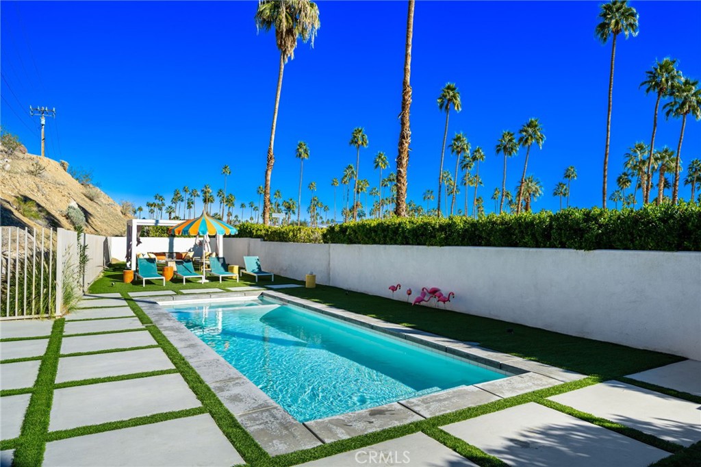 Indian Canyon Villas (33456) - Residential Income