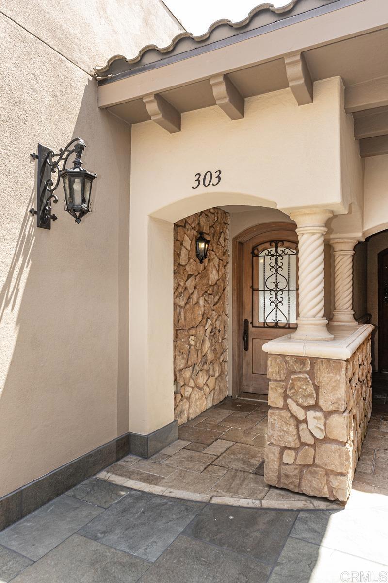 120 C Avenue 303