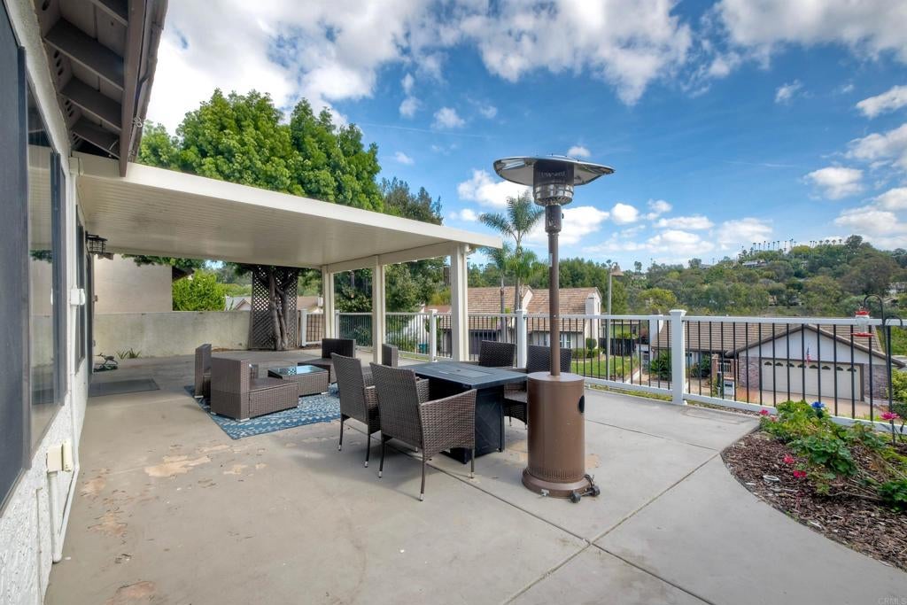 2010 Trevino Avenue