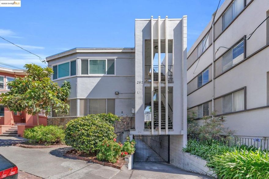 262 Hanover Avenue is a six-unit apartment building ideally located just steps from Lake Merritt in Oakland’s desirable Cleveland Heights neighborhood. The property features a balanced unit mix of two (2) spacious two-bedroom/one-bath units and four (4) one-bedroom/one-bath units, some of which offer views of Lake Merritt. Each apartment includes a fireplace and an oversized bathroom with both a soaking tub and a stand-up shower. Recent capital improvements include a seismic retrofit, a new roof, and interior unit upgrades. Additional amenities include secured parking with six covered spaces, an on-site laundry facility, and tenant storage lockers. The property also offers assumable seller financing at a 5.00% interest rate, providing excellent day-one cash flow and an attractive opportunity for investors seeking a stabilized, well-located asset in one of Oakland’s most vibrant submarkets.