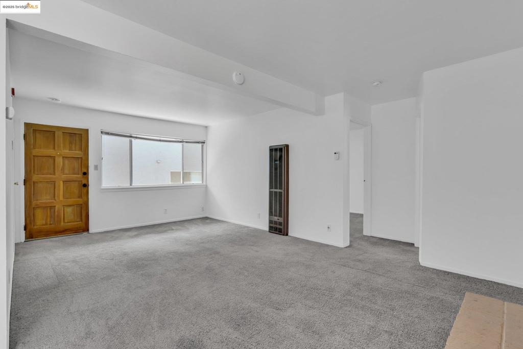 CROCKER/GLENVIEW - Residential Income