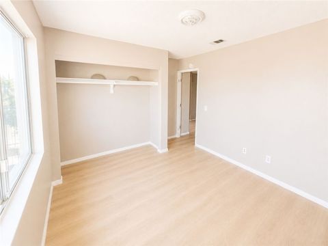 Photo of 18152 Poinciana, Adelanto, CA 92301 (MLS # CV26106118)