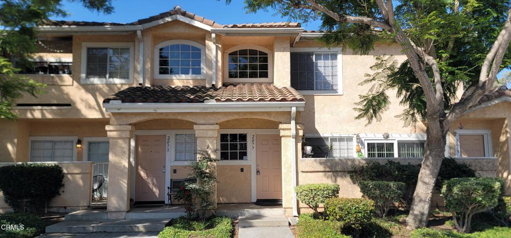 Las Brisas - Residential