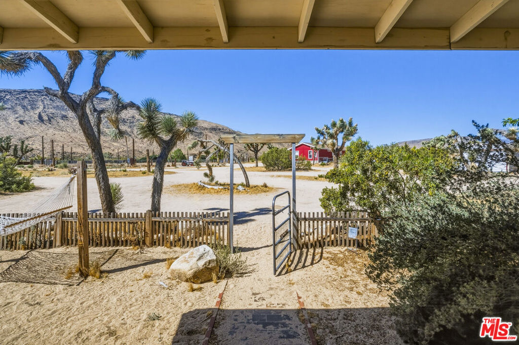 55626 Pipes Canyon Road