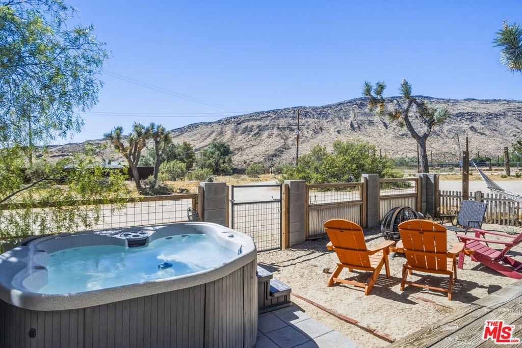 55626 Pipes Canyon Road