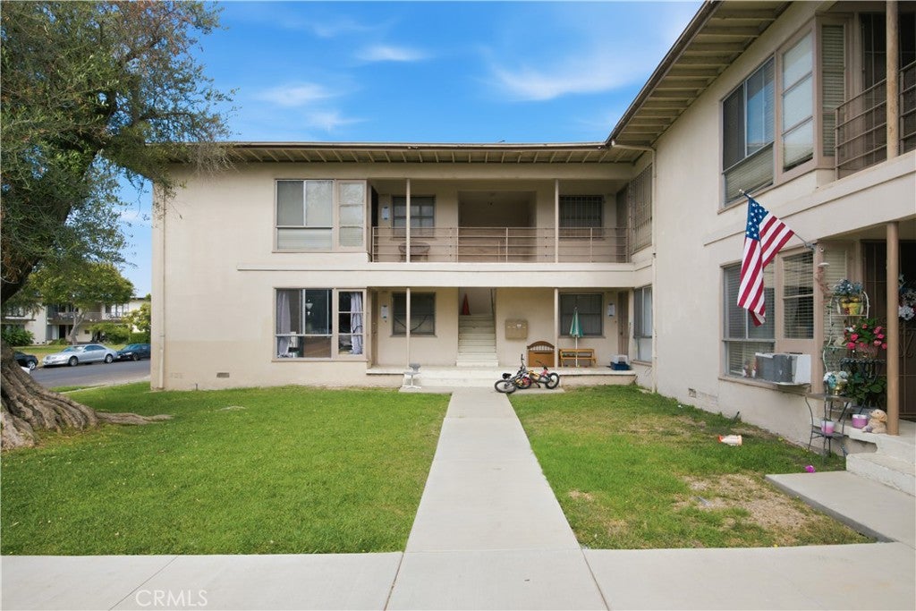 5713 Corbett