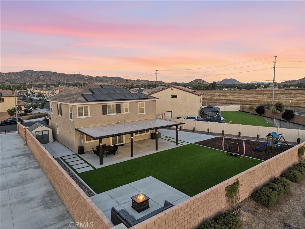 22957 Sagenut Way