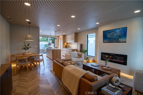 285 Ravenna Long Beach CA 90803