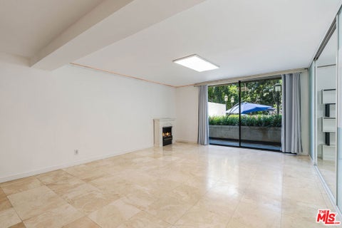 Photo of 10535 Wilshire Boulevard #D4, Los Angeles, CA 90024 (MLS # 26863737)