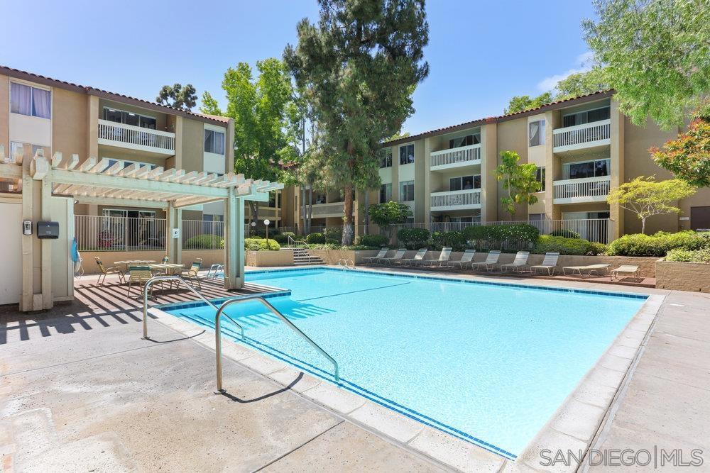 1801 Diamond St 324