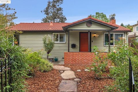 Photo of 4091 Garden Rd Rd, El Sobrante, CA 94803 (MLS # 41113118) Photo of 4091 Garden Rd Rd, El Sobrante, CA 94803 (MLS # 41113118)
