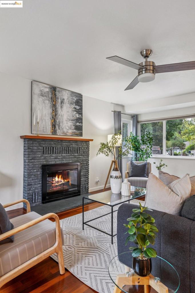 EL SOBRANTE - Residential