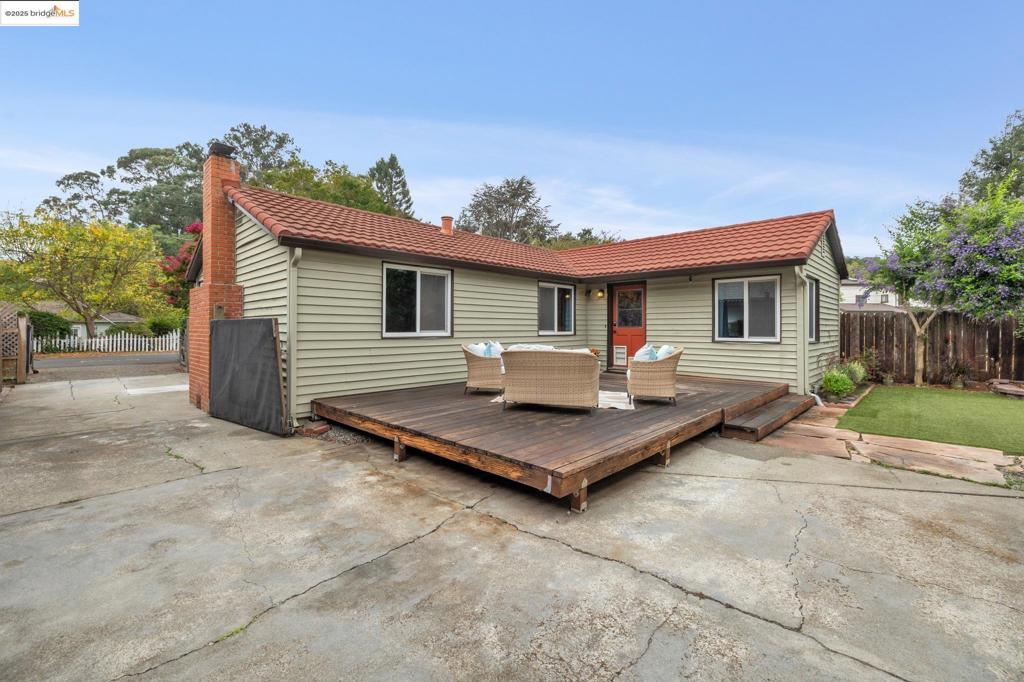 EL SOBRANTE - Residential