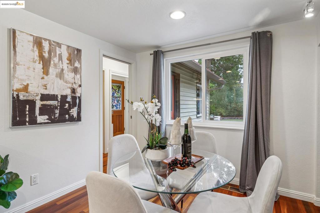EL SOBRANTE - Residential