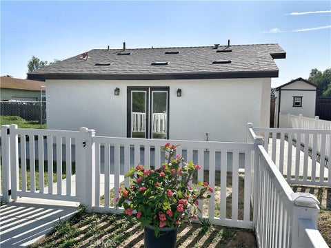 Photo of 8690 Tourmaline Court, Jurupa Valley, CA 92509 (MLS # IV26205545)