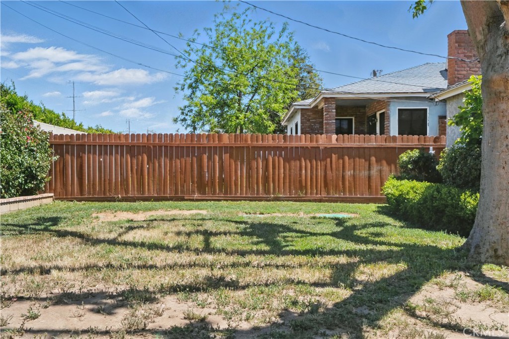 13384 Foothill Boulevard