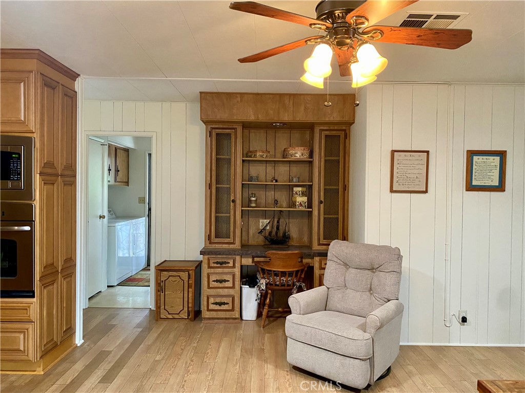210 Lakepark Drive