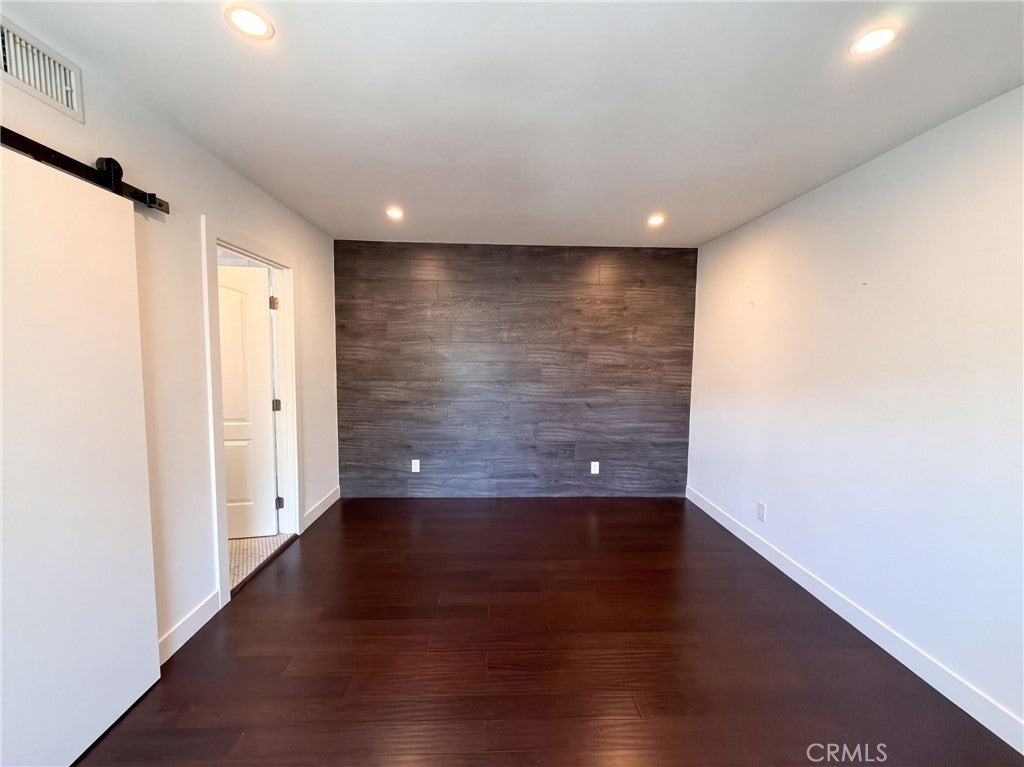 1110 Queen Anne Place