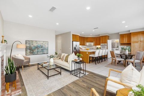 Tiny photo for 7011 Wildrose Ter, Carlsbad, CA 92011 (MLS # NDP2602189)